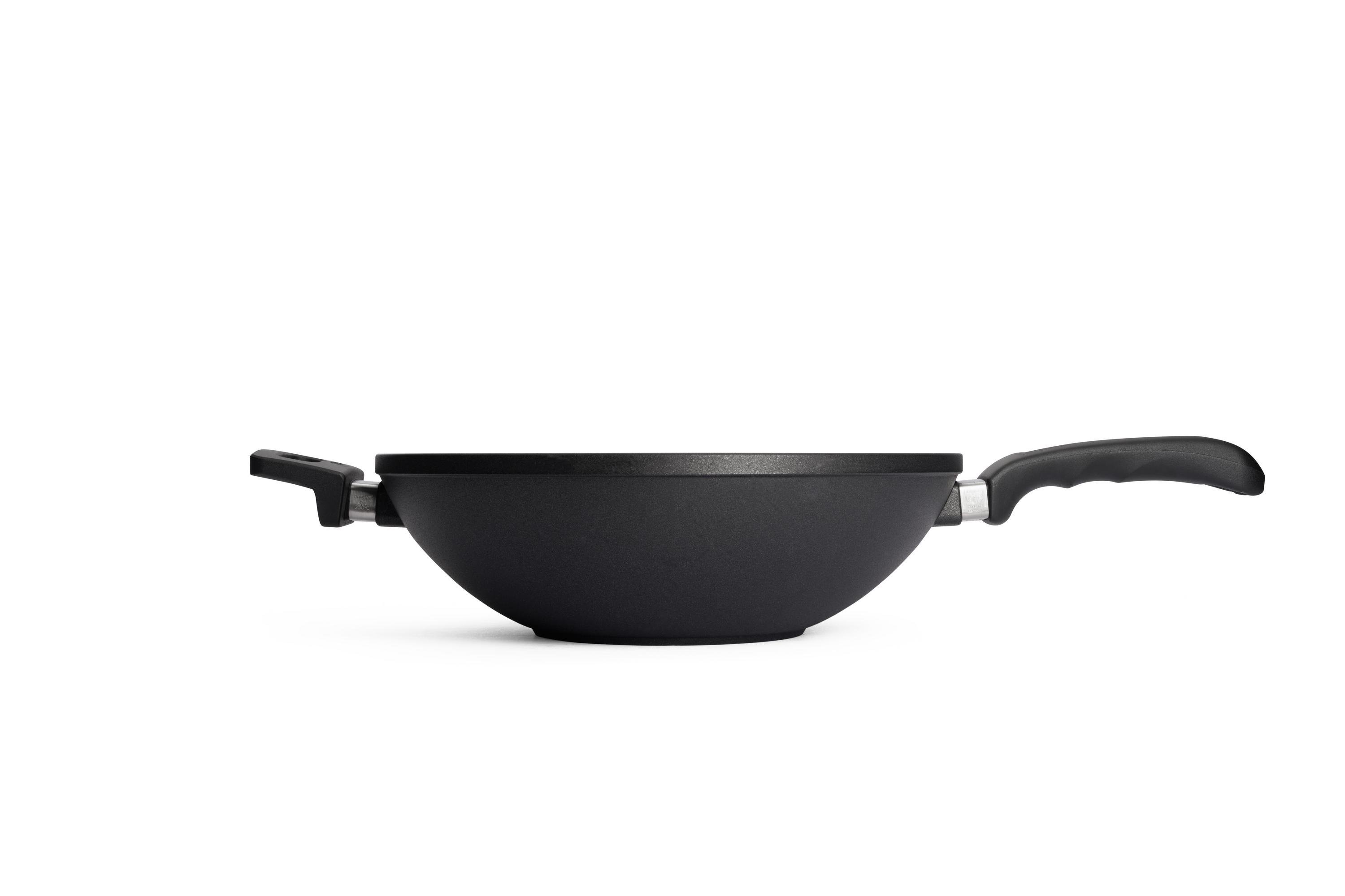 Nowo Titanium Guss-Wok Seitenansicht